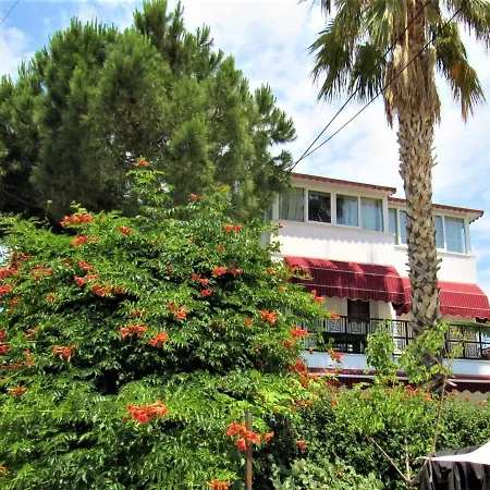 Βίλα Villa *